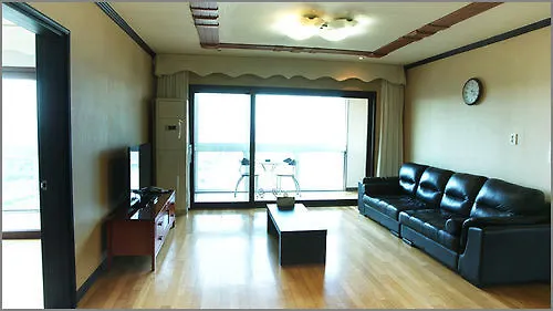 Coastway Pension Jeju